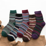 Women's Retro Colorful Stripes Winter Socks 5 Pairs